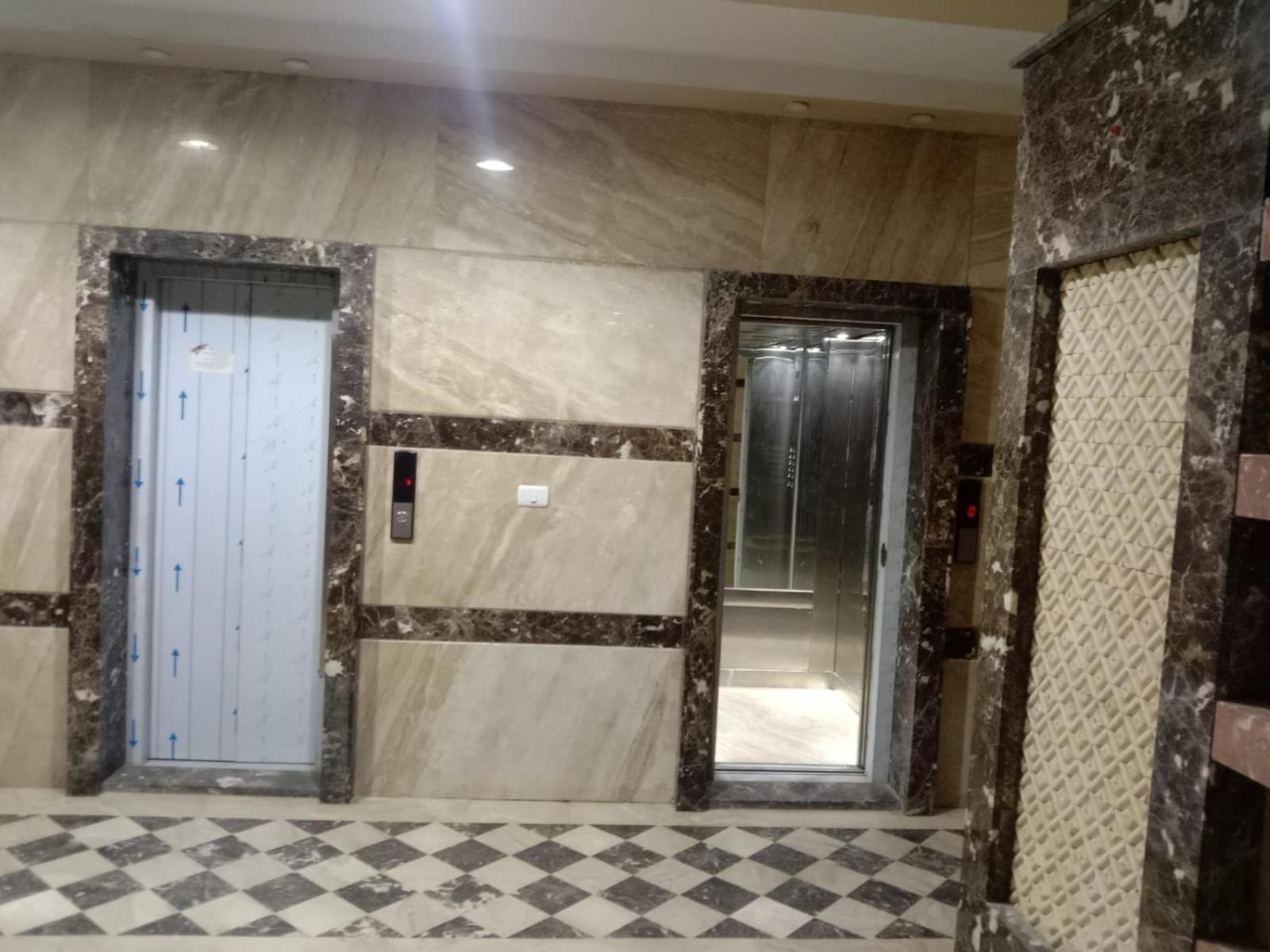 Apartamento Meret Palace