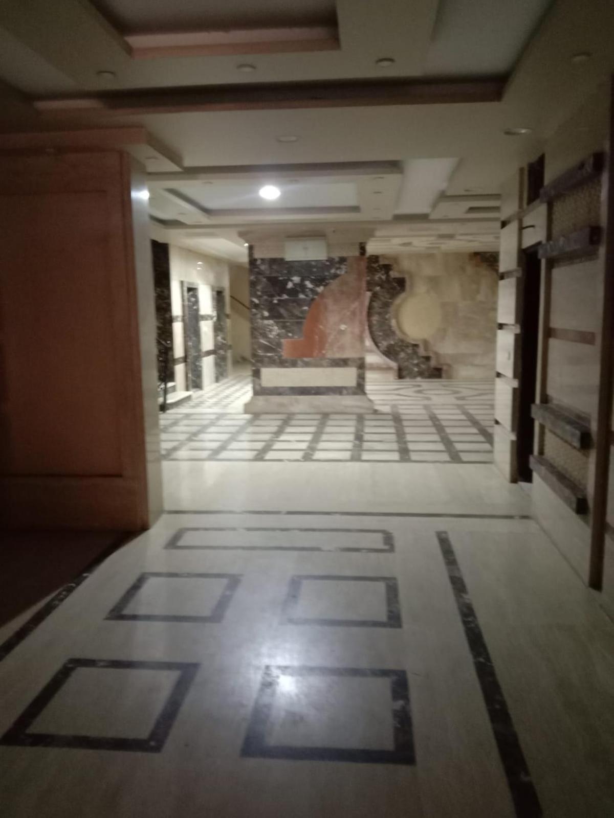 Meret Palace Apartment